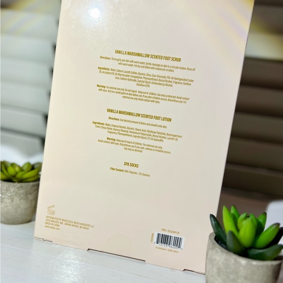 VALENTINE'S DAY GIFT SET 4PC - Picture 3 of 9